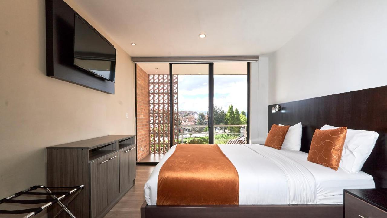 Venue Batan Hotel&Suites Cuenca Zewnętrze zdjęcie