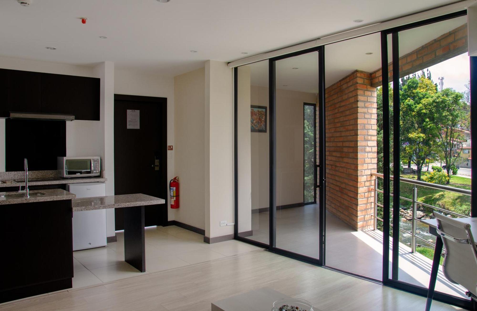 Venue Batan Hotel&Suites Cuenca Zewnętrze zdjęcie