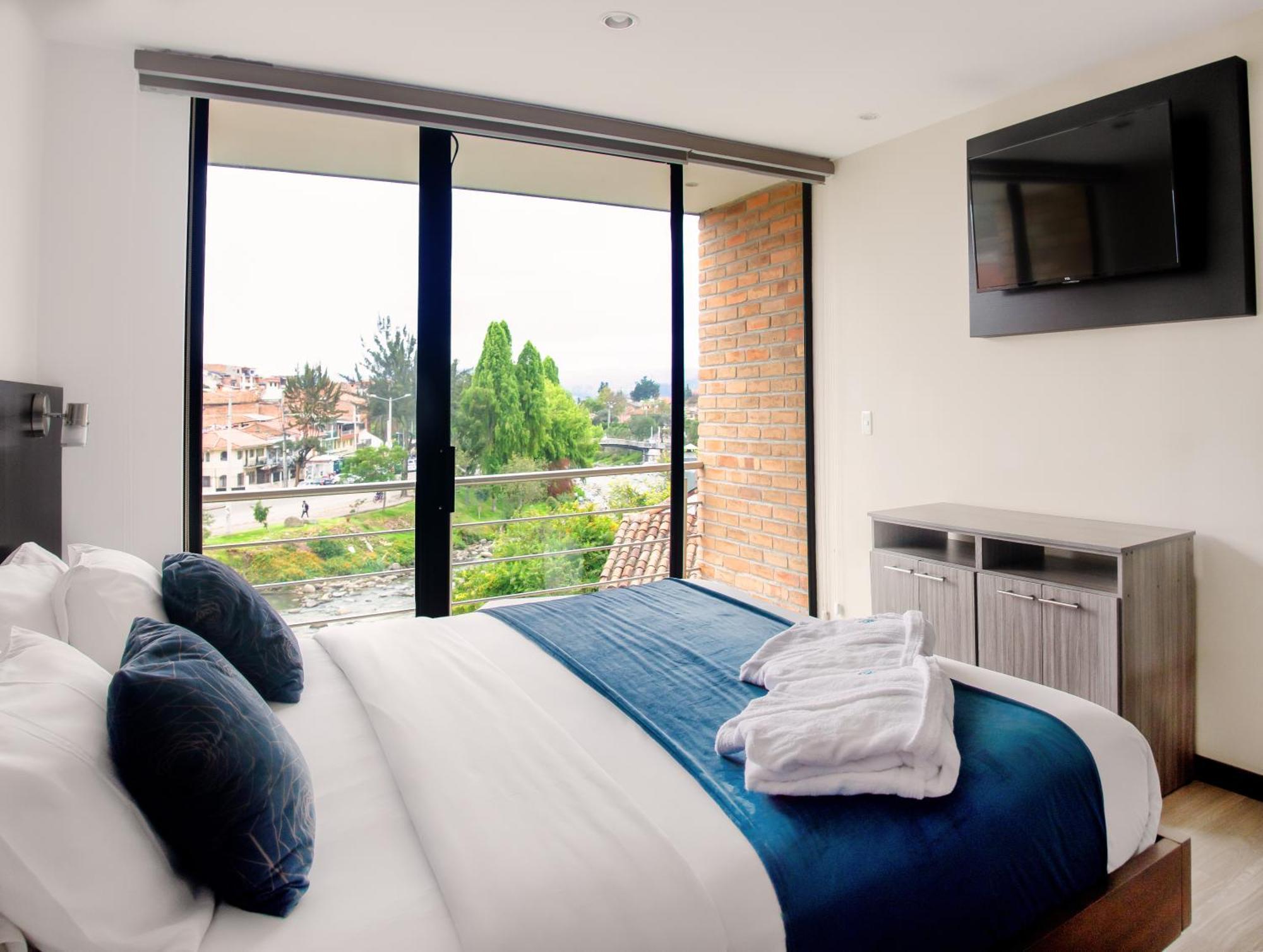 Venue Batan Hotel&Suites Cuenca Zewnętrze zdjęcie